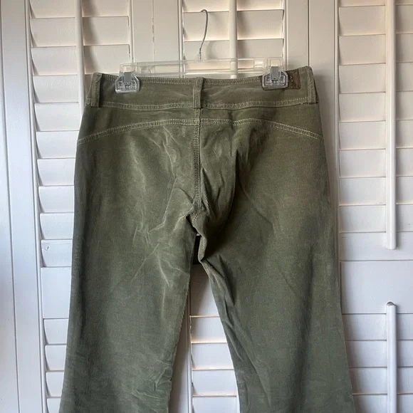 Bella Dahl Olive Green Corduroy Flare Vintage Pants - Picture 5 of 14